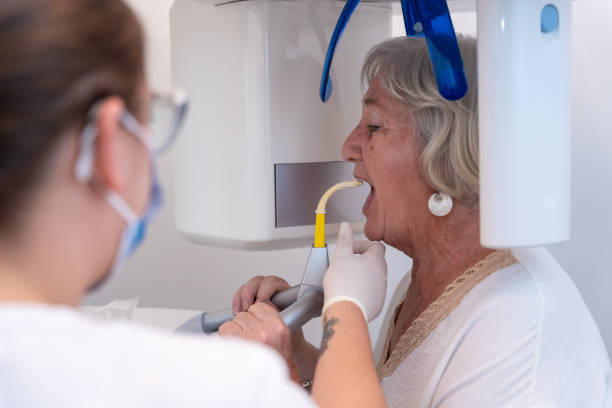 Best Dentist for Severe Toothache  in Amerin Nyon, CA