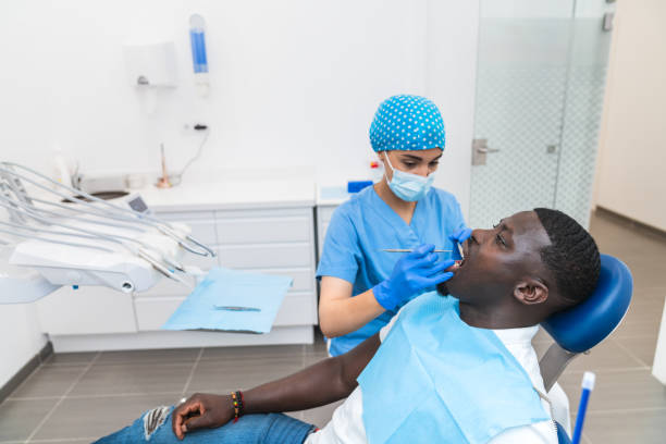 Best Emergency Dental Services Near Me  in Amerin Nyon, CA